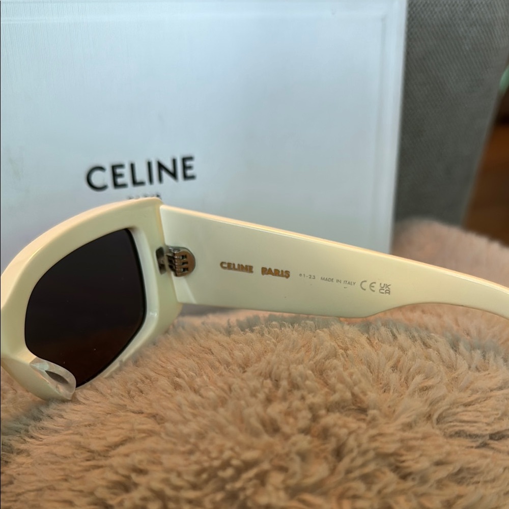 Celine Ivory Triomphe Sunglasses - Picture 3 of 7